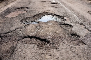 Drivers Favour Weight-Based Levies to Mend Potholes