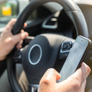 One out of Every 5 Drivers Are Using their Phones Behind the Wheel